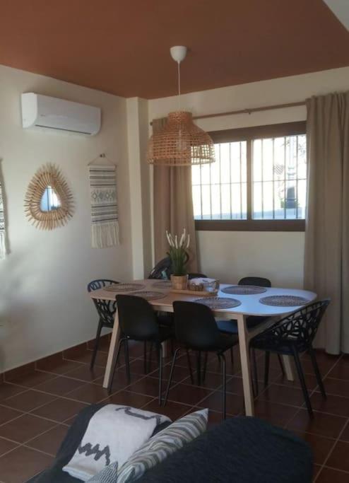 Casa Rural "Estrella", El Ronquillo, 2 Adultos - Ninos Gratis Севилья Экстерьер фото